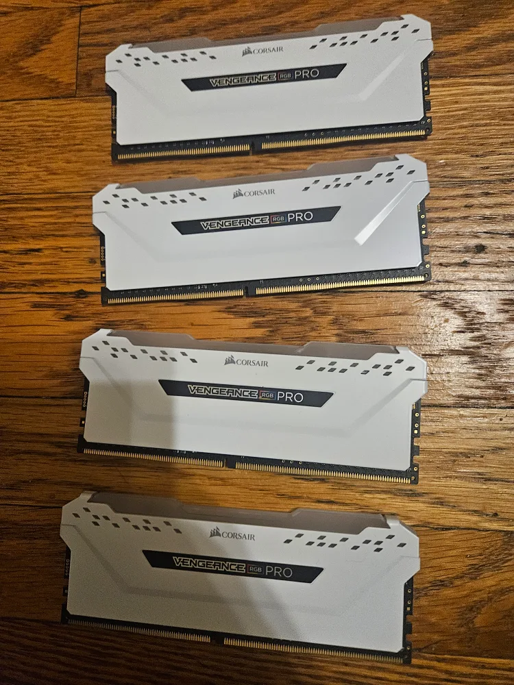 Corsair Vengencd RGB PRO 32 GB (8GB X 4) RAM $125 OBO thumbnail
