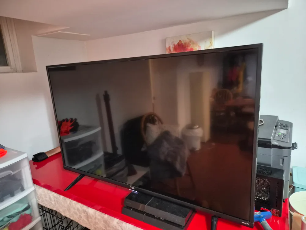 TCL Smart TV 42 thumbnail