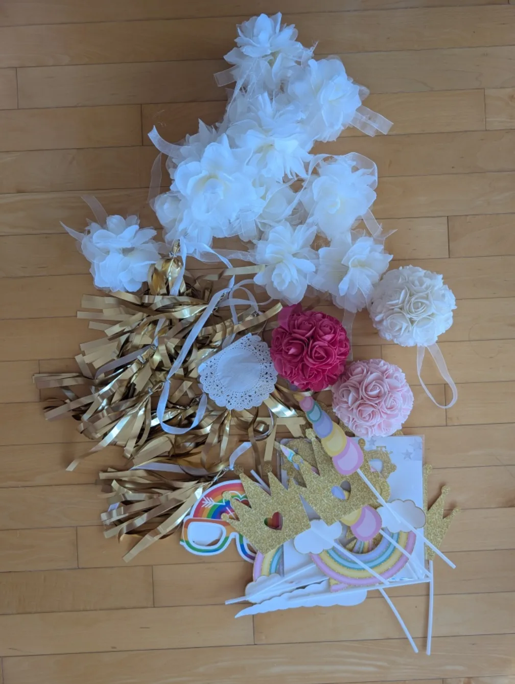 Party Decorations - Flowers, Gold Tassels, Photo Props thumbnail