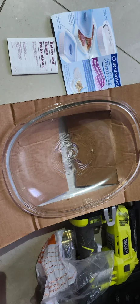 CorningWare French White Oval Casserole Dish 4.2 Qt thumbnail