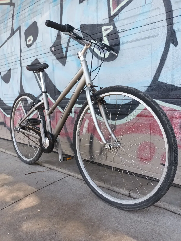 Specialized Globe Small Frame Bike thumbnail