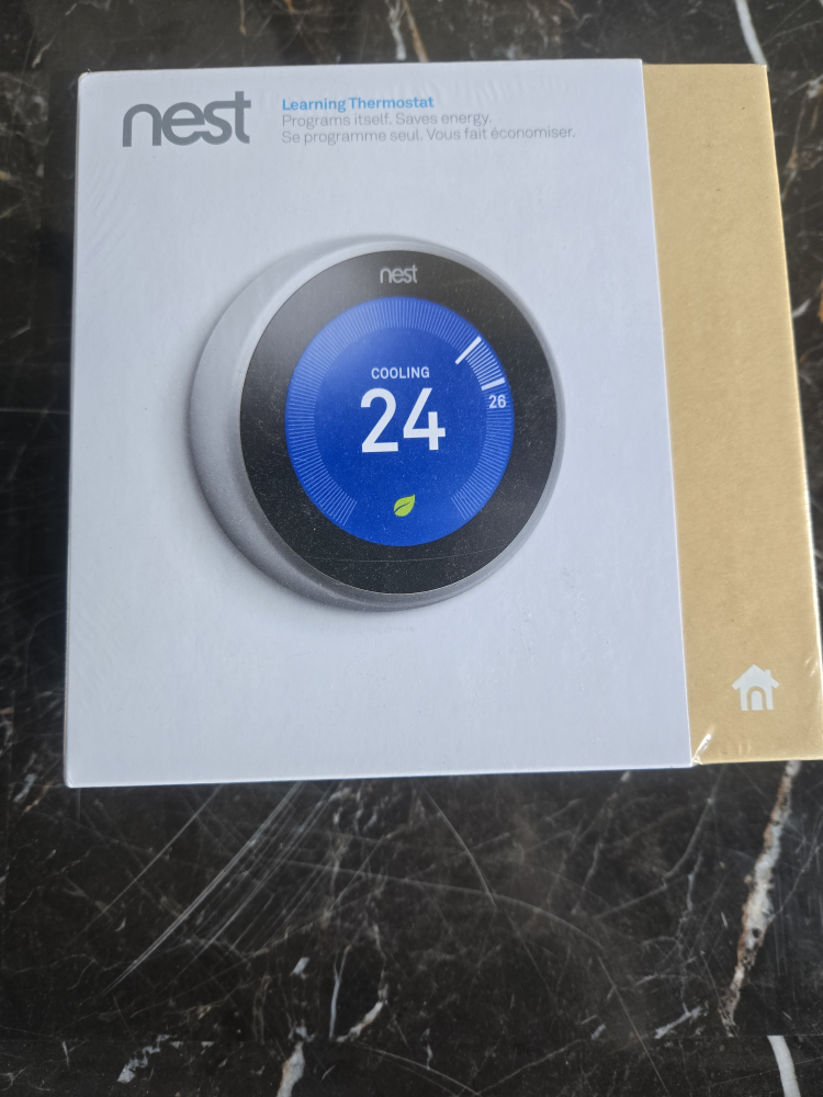New Nest Learning Thermostat