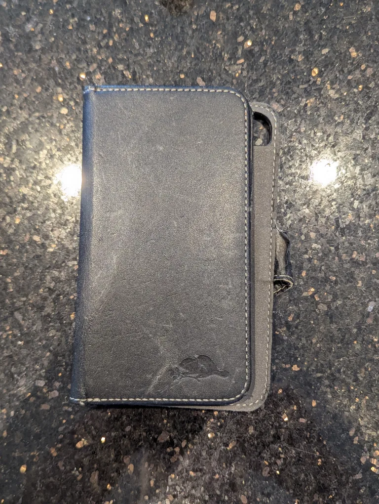 Roots Black Leather Phone Case Wallet thumbnail