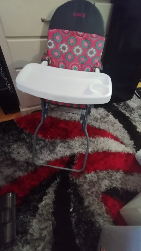 Cosco Folding High Chair thumbnail