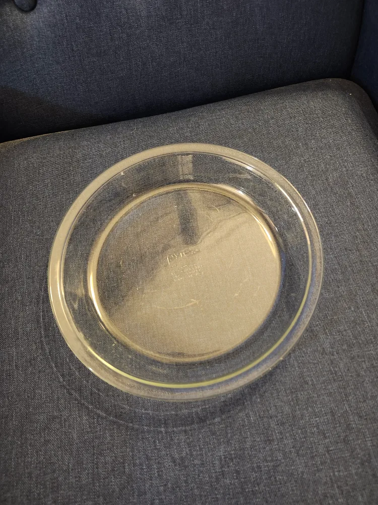 Pyrex Glass Pie Plate image indicator(3)