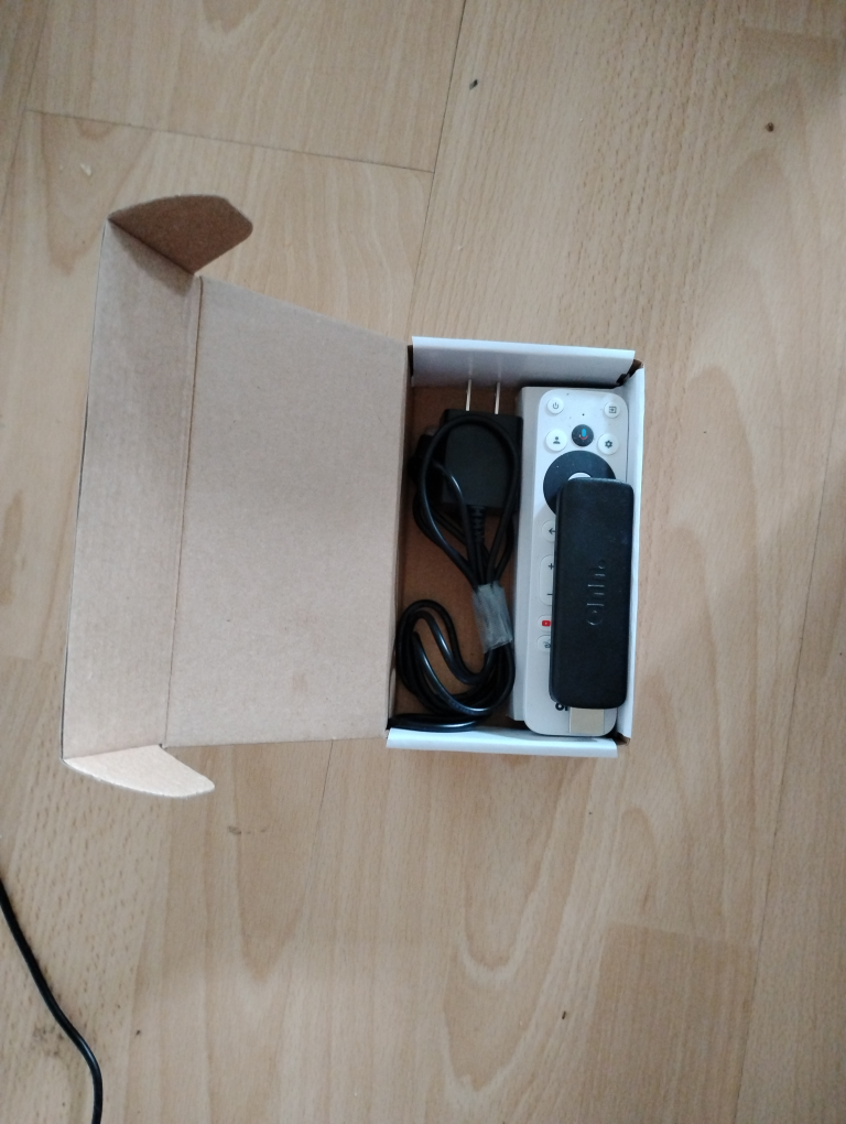 New ONN. 4K UHD Streaming Stick