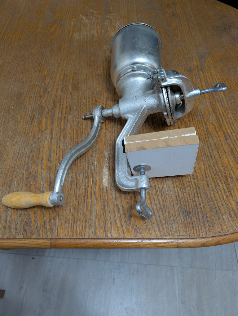 Vintage Universal Grain Mill / Grinder - photo 2