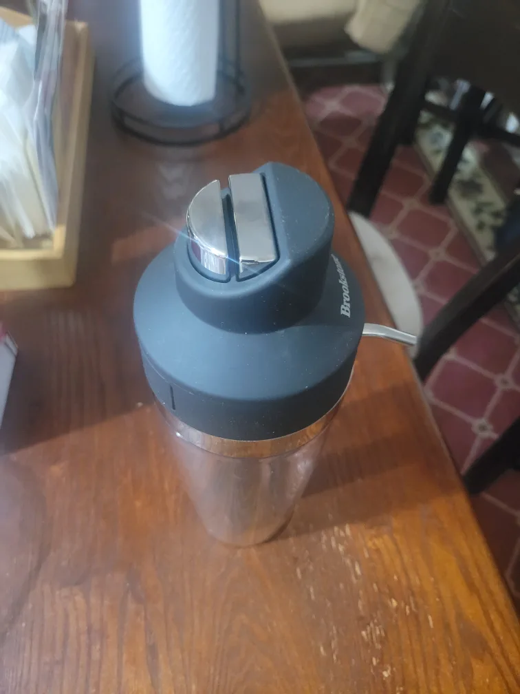 Brookstone Cocktail Master Automatic Drink Mixer image indicator(4)