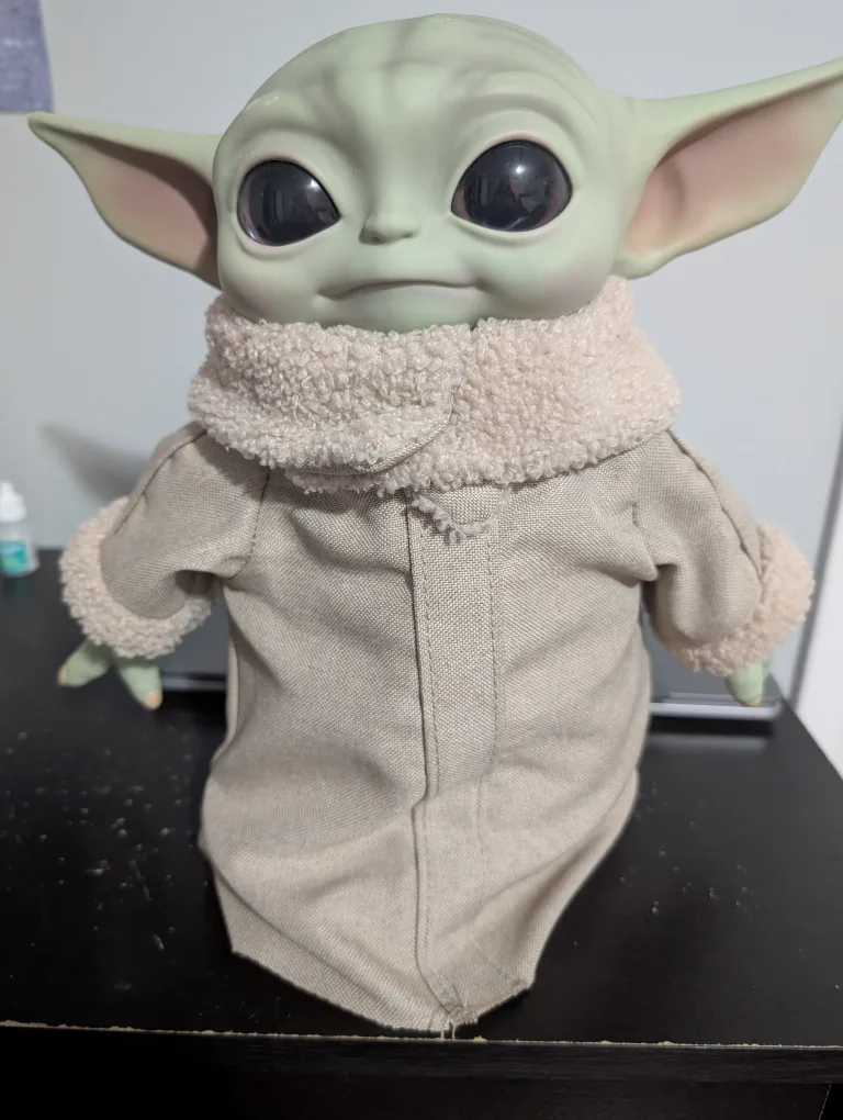 Star Wars Grogu 11-Inch Plush Toy thumbnail