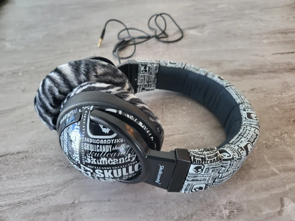 Skullcandy Headphones - Custom Design image indicator(3)