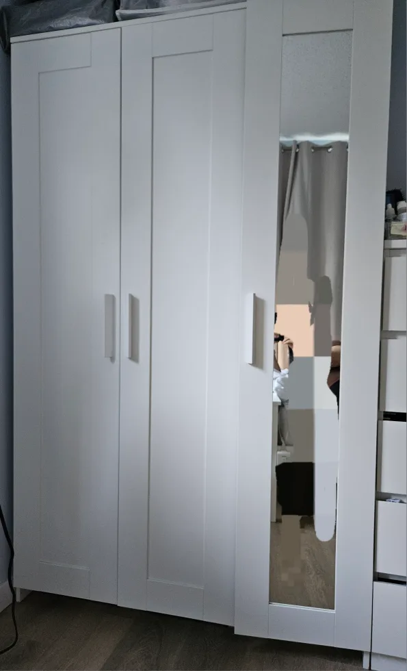 IKEA Brimnes Wardrobe with 3 Doors - White image indicator(4)