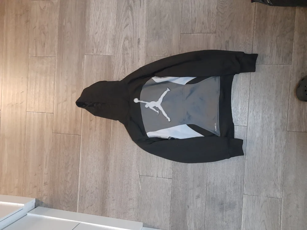 Jordan Hoodie - Size XL - Black & Grey thumbnail