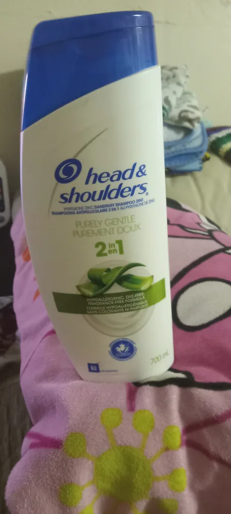 Head & Shoulders Purely Gentle 2in1 Shampoo thumbnail