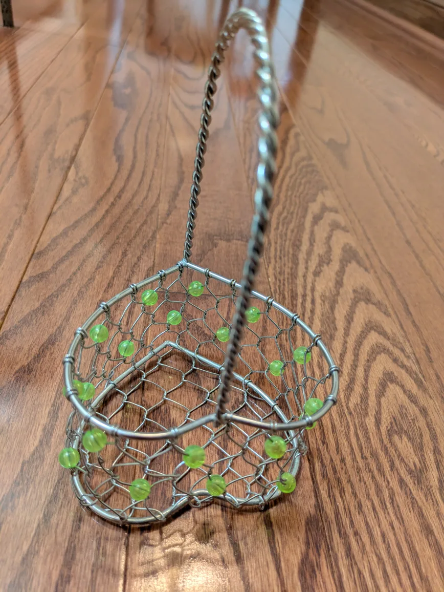 Heart-Shaped Wire Basket with Green Beads thumbnail