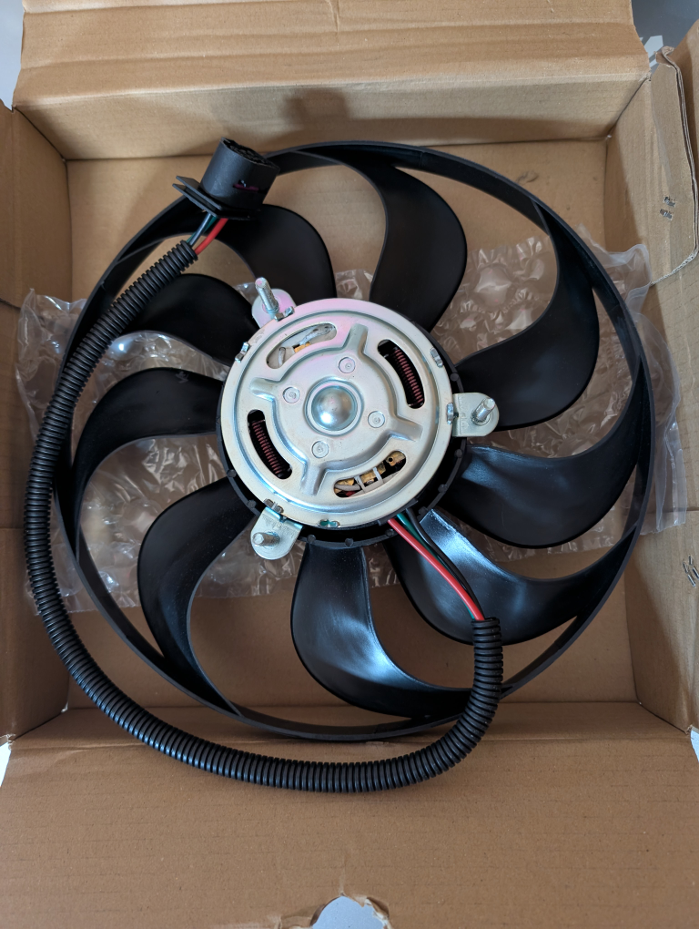 Radiator Cooling Fan Assembly - photo 3