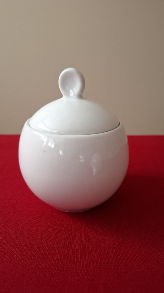 White Ceramic Sugar Bowl & Creamer Set - photo 2