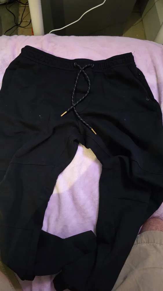 Black Jogger AE thumbnail