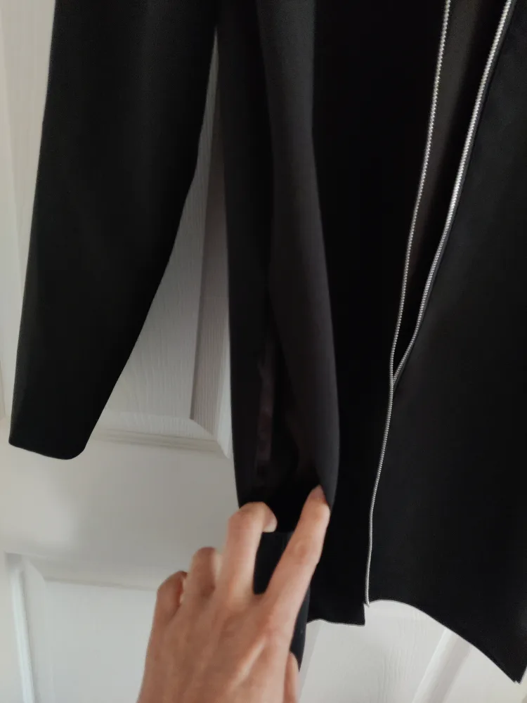 Long Black Jacket - Size M image indicator(6)