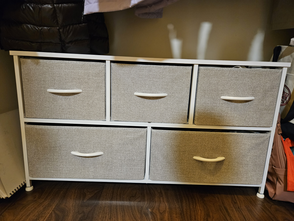 Lennox Furniture 5-Drawer Storage Dresser