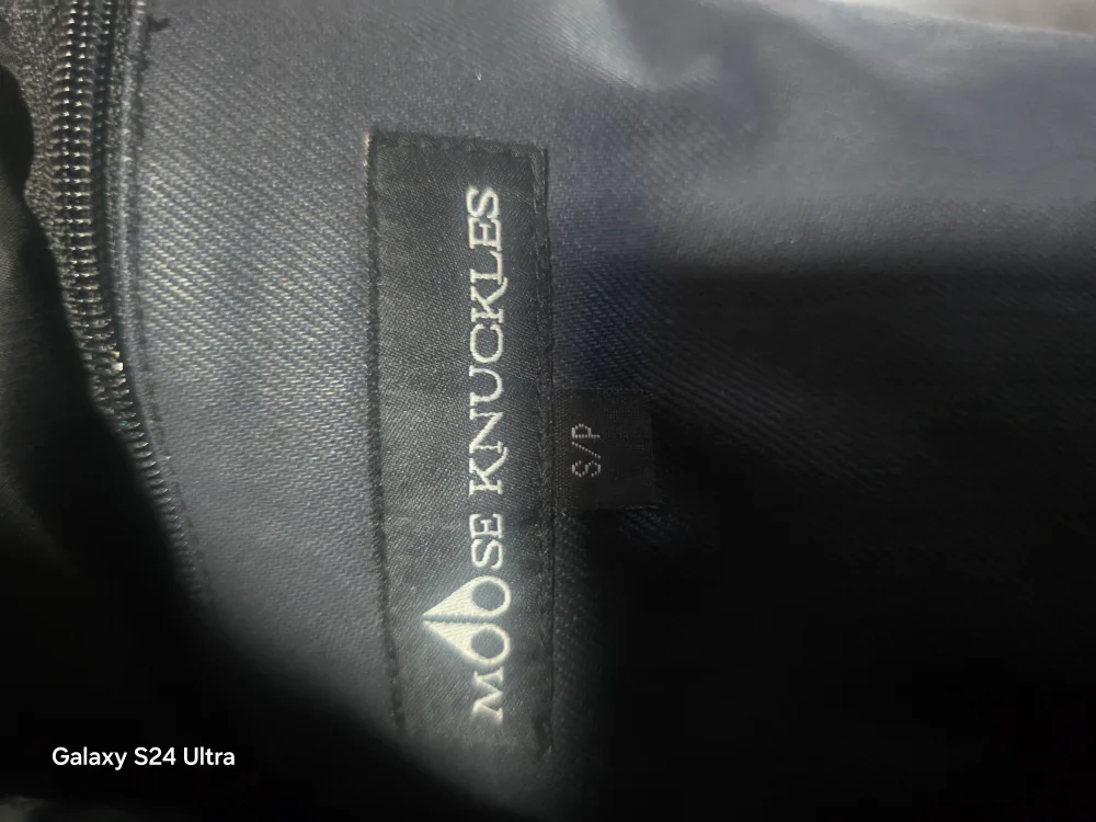Moose Knuckles Parka - Size S image indicator(3)