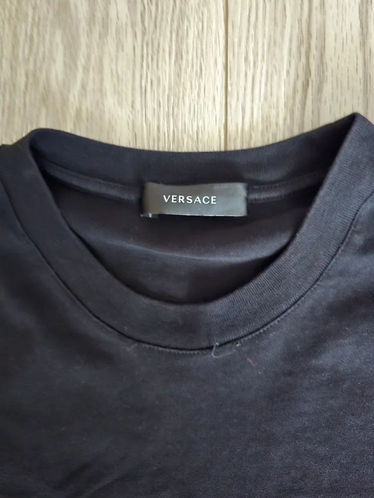 Versace Black T-Shirt image indicator(7)