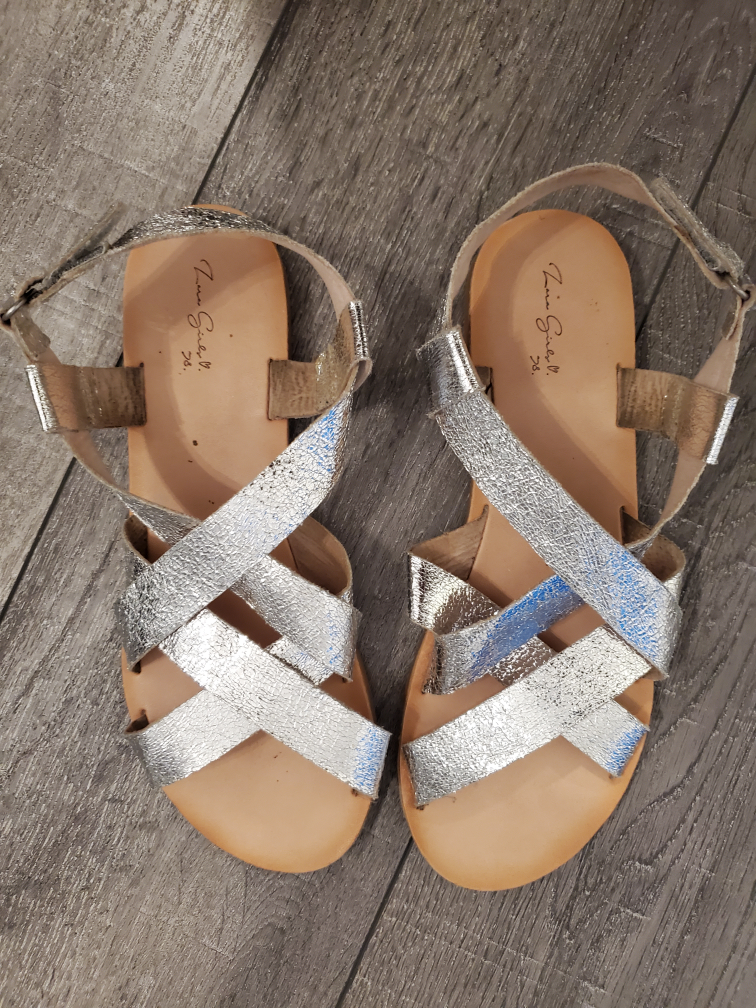 Tiana G Sandals, Size 26 (9.5) Silver from Zara