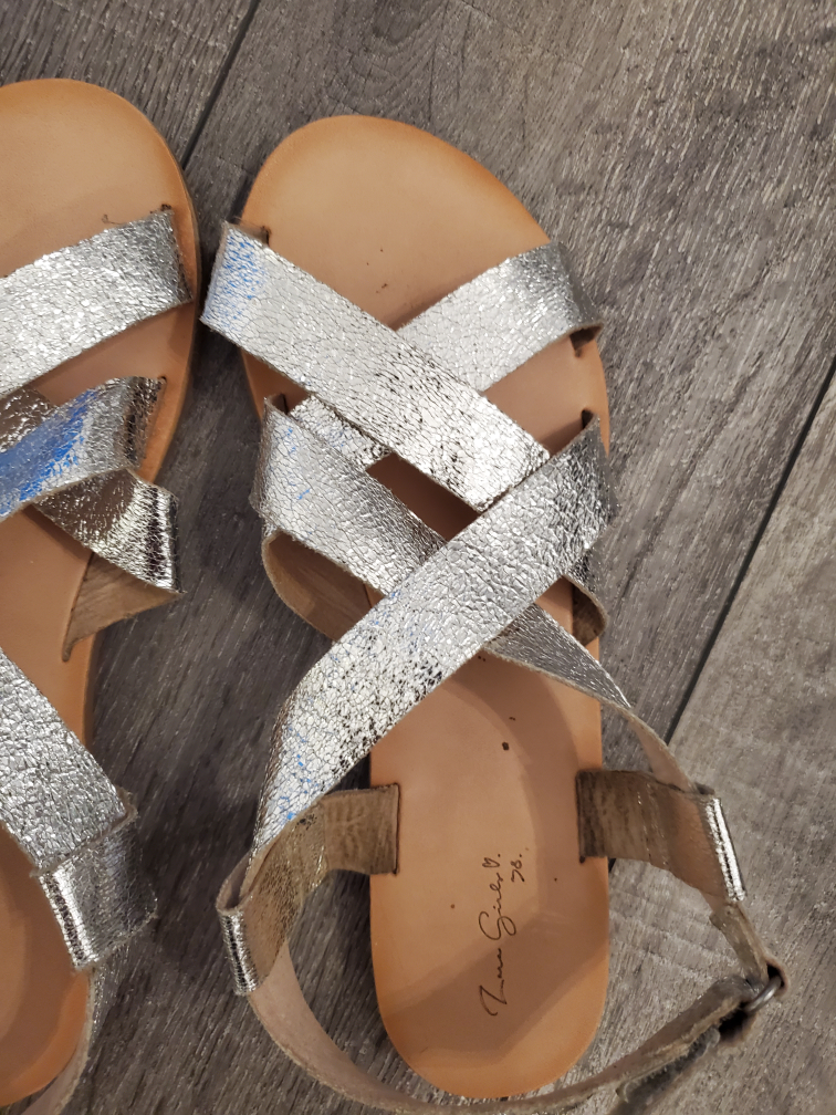 Tiana G Sandals, Size 26 (9.5) Silver from Zara - photo 3