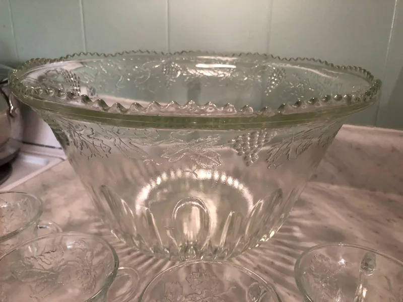 Vintage Glass Punch Bowl Set with Cups image indicator(2)