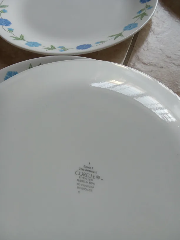 Corelle Blue Cornflower Dinnerware Set image indicator(4)