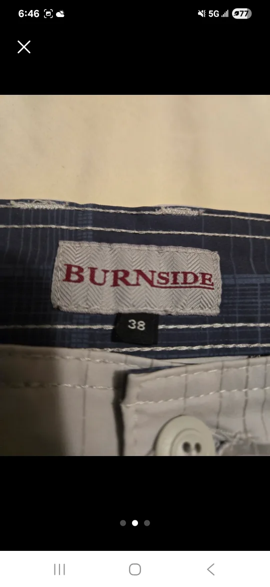 Burnside Plaid Shorts - Size 38 image indicator(2)