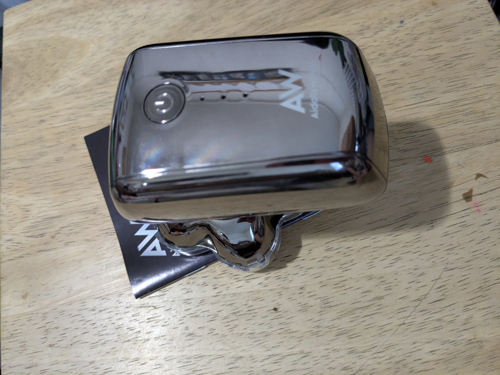 AidallsWellup Electric Head Shaver - Like New! - photo 5