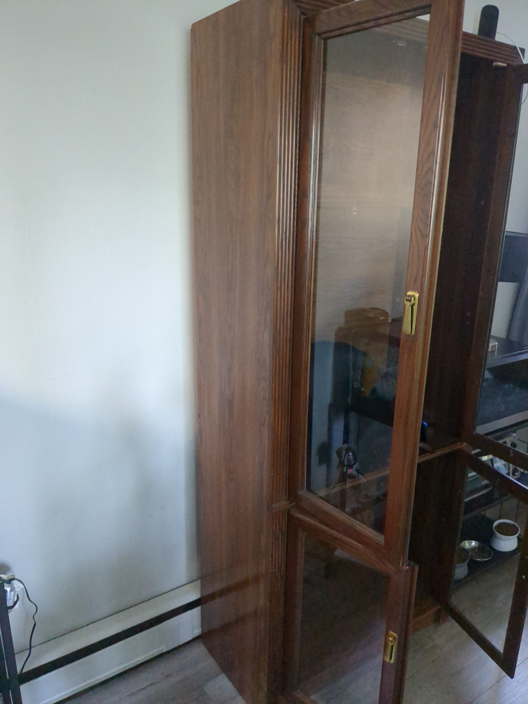 China cabinet(NEED GONE ASAP) - photo 3