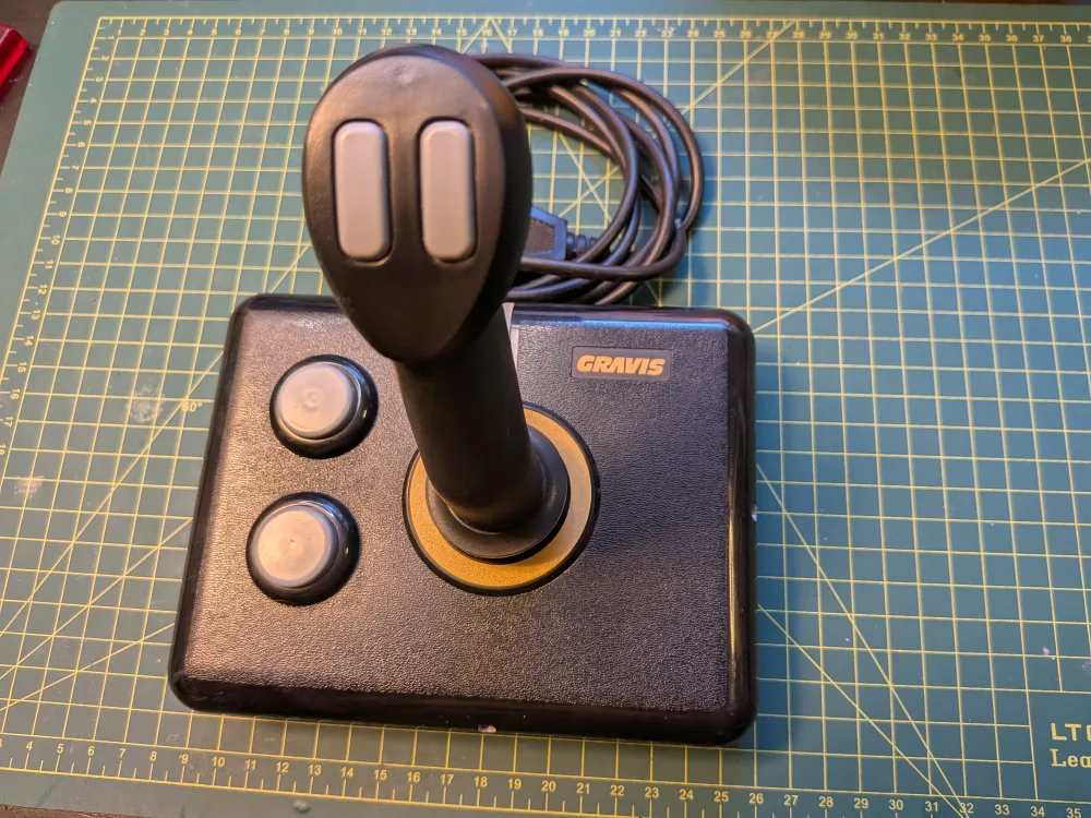 Vintage DOS/PC Gravis Joystick Controller thumbnail