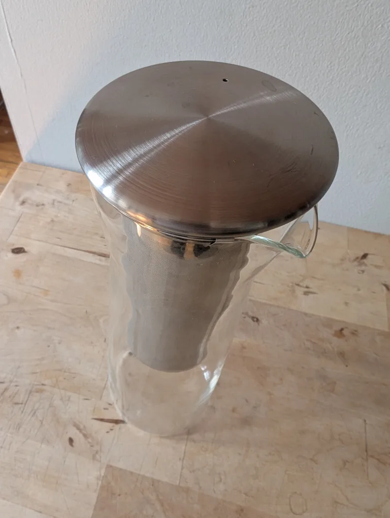 Cold Brew Coffee Maker with Filter image indicator(2)