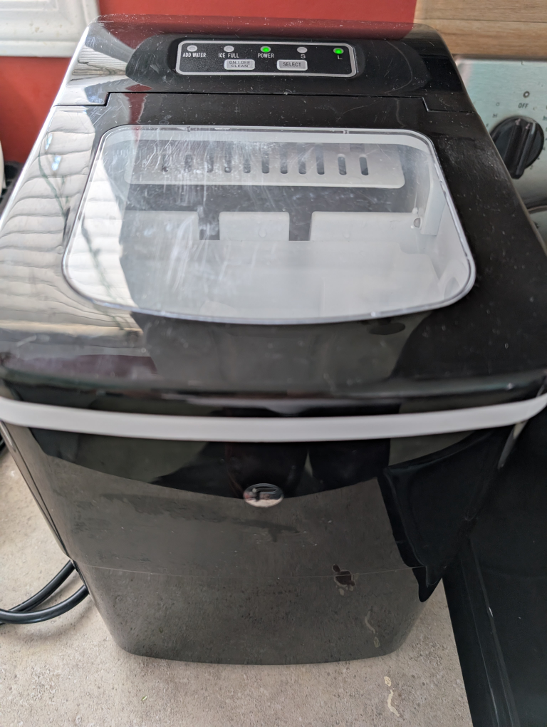Ice Maker - photo 2