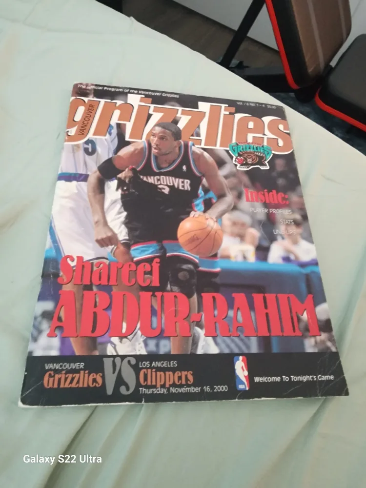 Vancouver Grizzlies vs Clippers Program - Nov 16, 2000 thumbnail