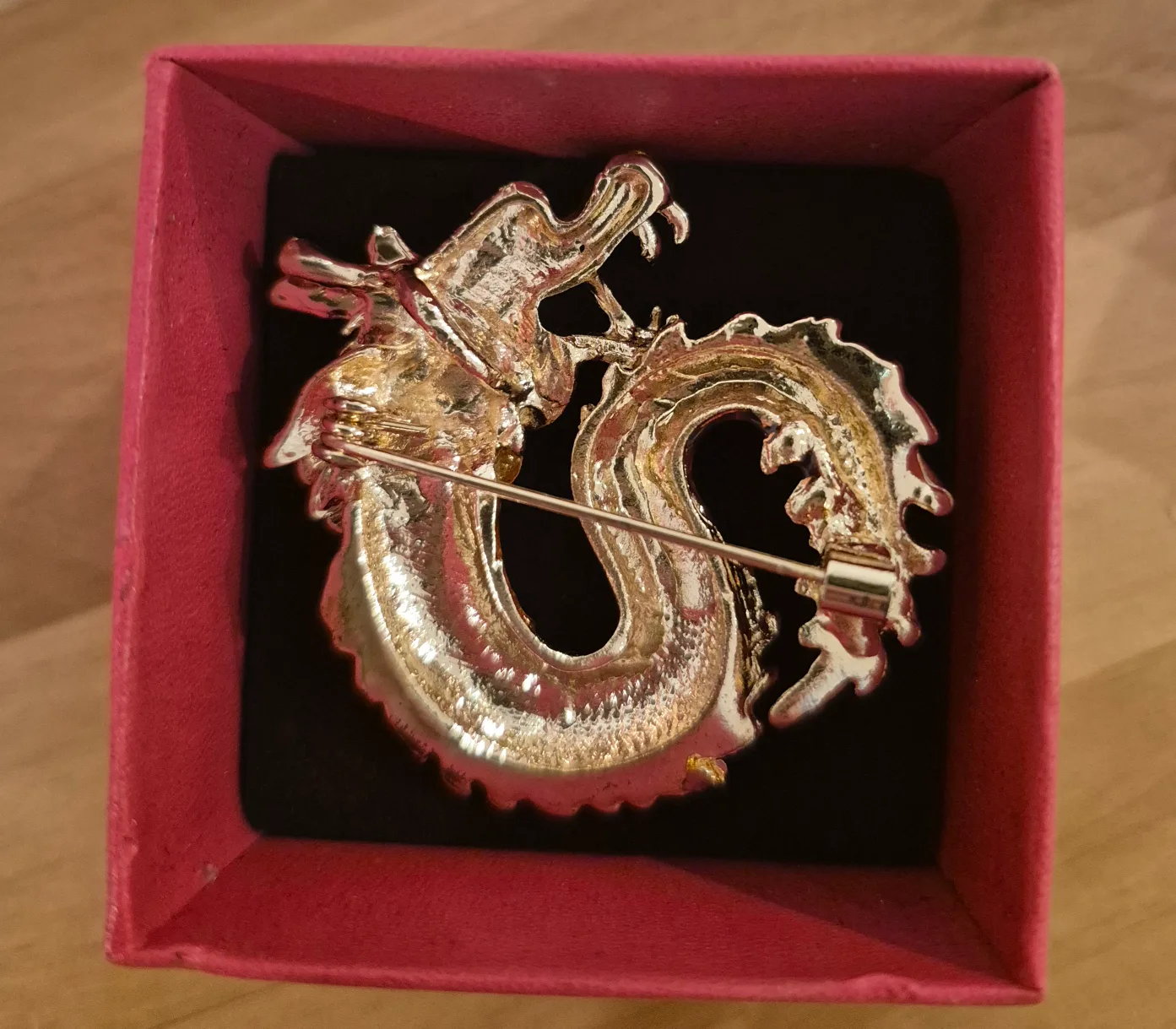 Metal Dragon Brooch Pin - Red/Gold image indicator(2)