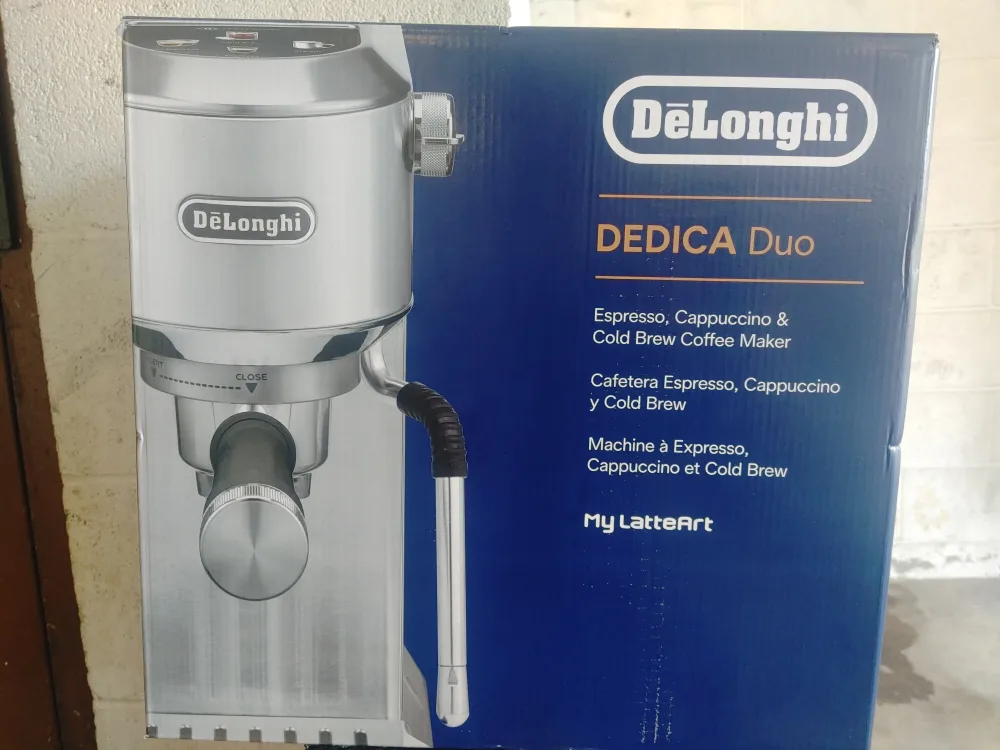 DeLonghi DEDICA Duo Espresso, Cappuccino & Cold Brew thumbnail