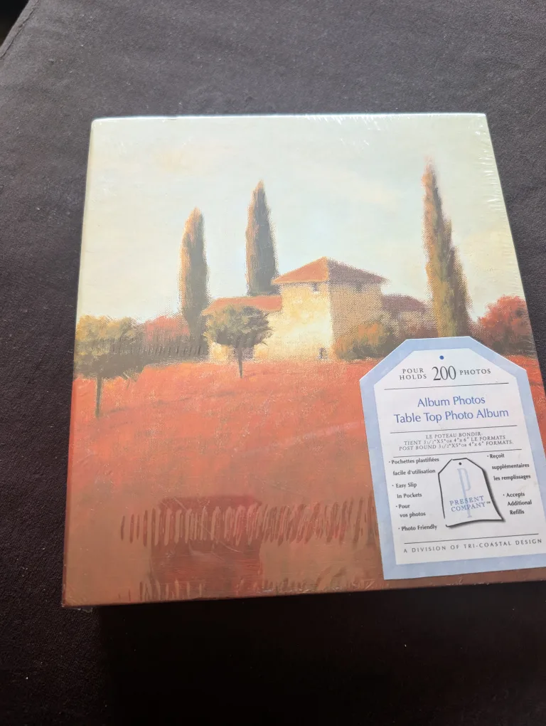 Present Company Table Top Photo Album - New thumbnail