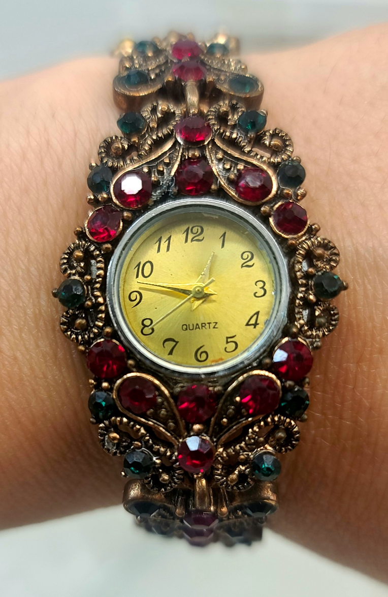Vintage Style Quartz Watch