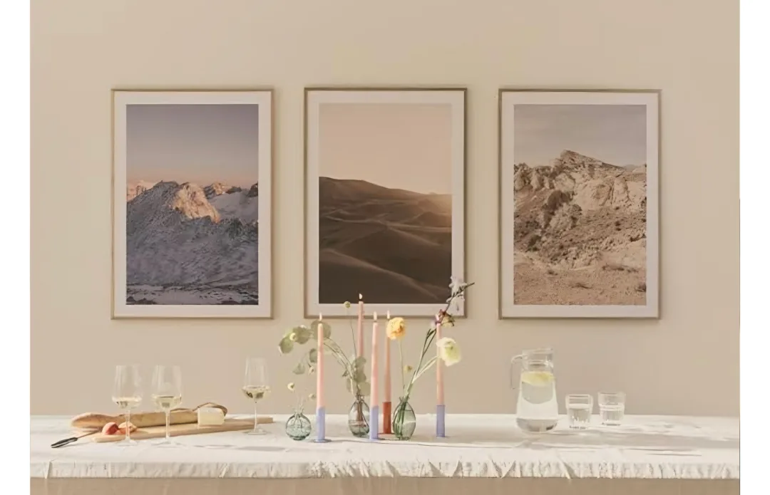 Opposite Wall 11x14 Oak Wood Frame (28x36 cm) image indicator(4)