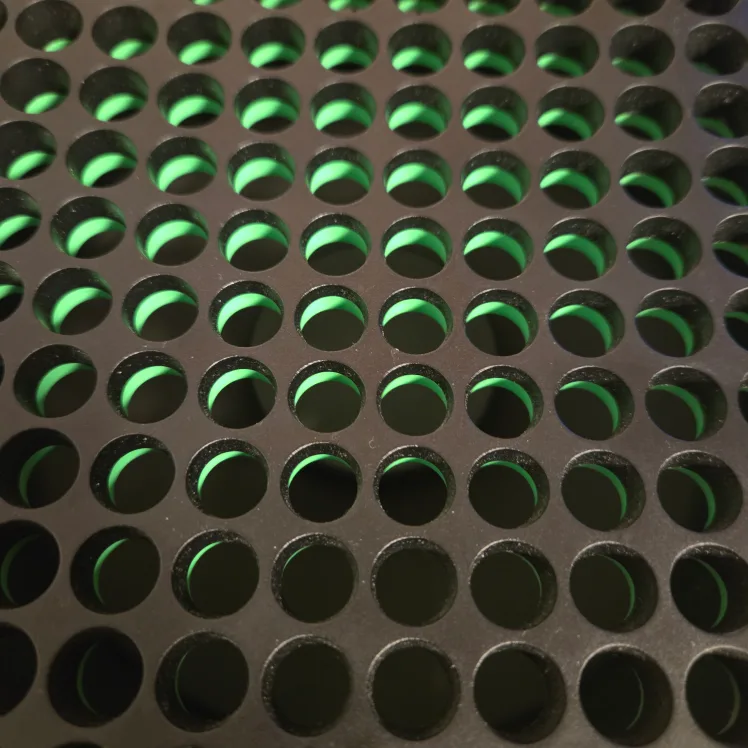 Xbox Series X. CLEAN. No issues. With cables. good controller. image indicator(3)