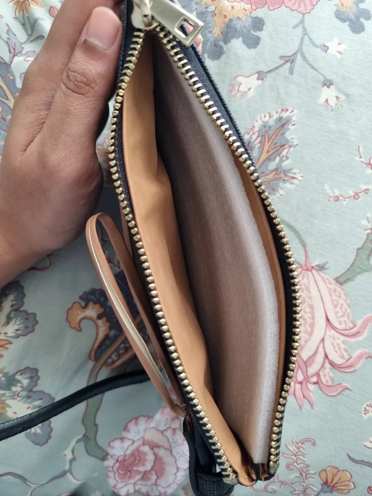 Michael Kors Belt Bag image indicator(4)