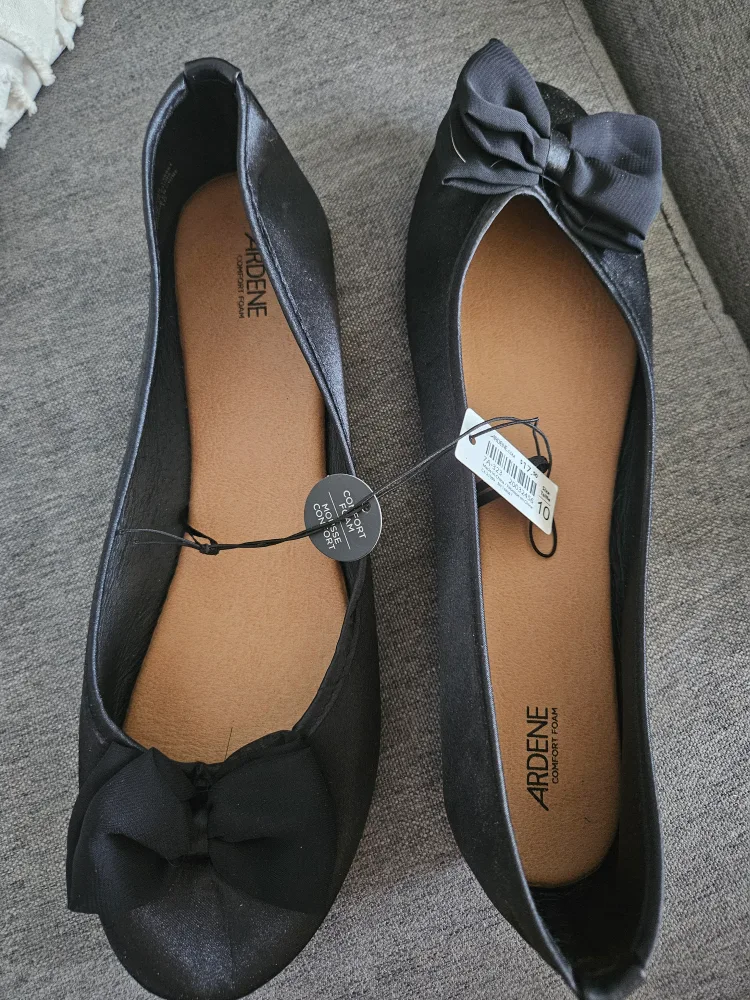 Assorted Flats - Ardene & Trash - Size 9.5/10 image indicator(2)