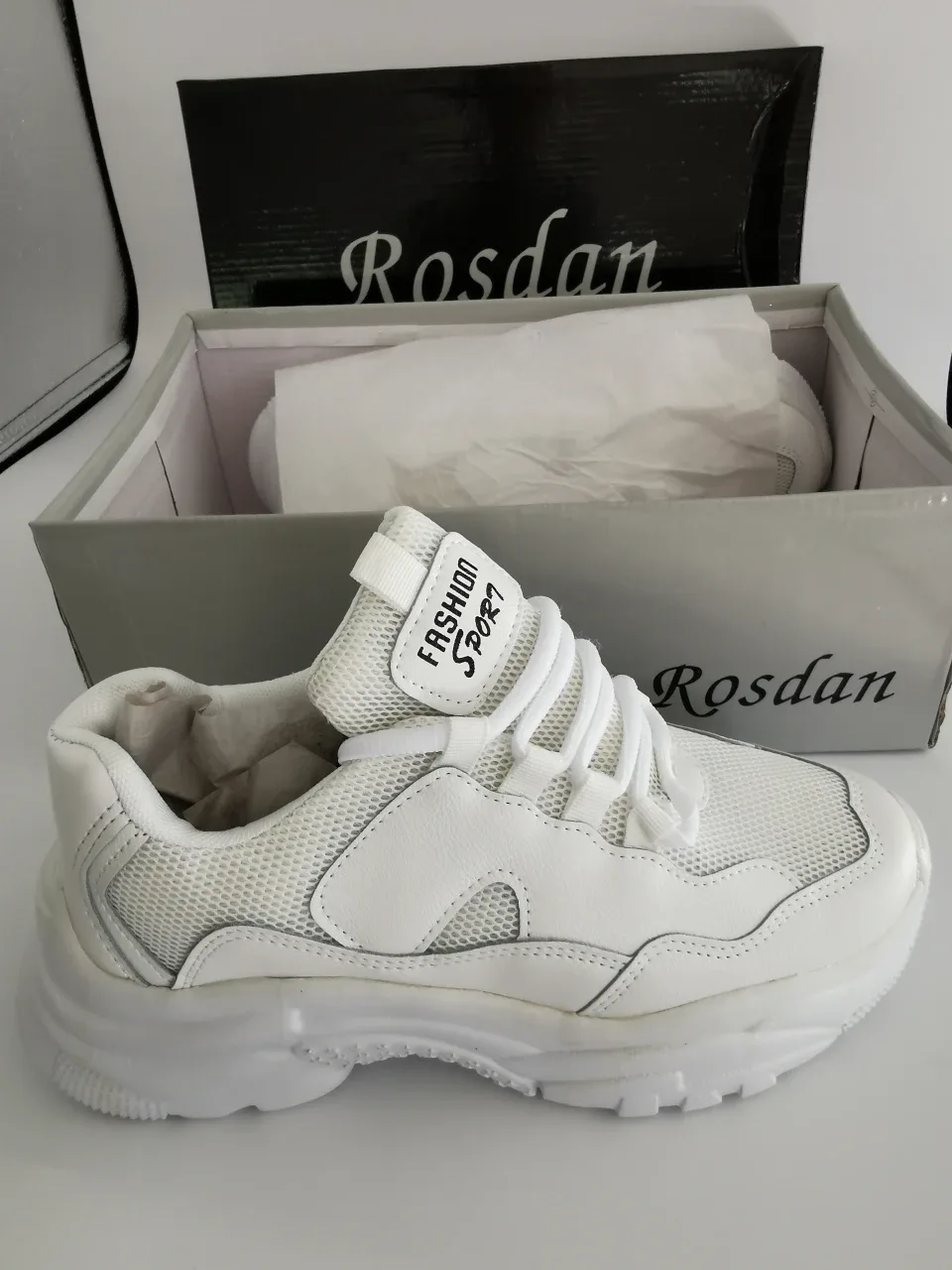 Rosdan Fashion Sport White Sneakers - Size 7.5 image indicator(2)