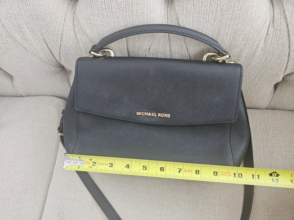 Authentic Michael Kors Black Leather Handbag image indicator(7)