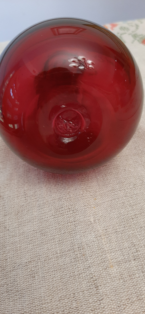 Rossi Art Glass Red Pear Home Decor Paperweight - photo 5