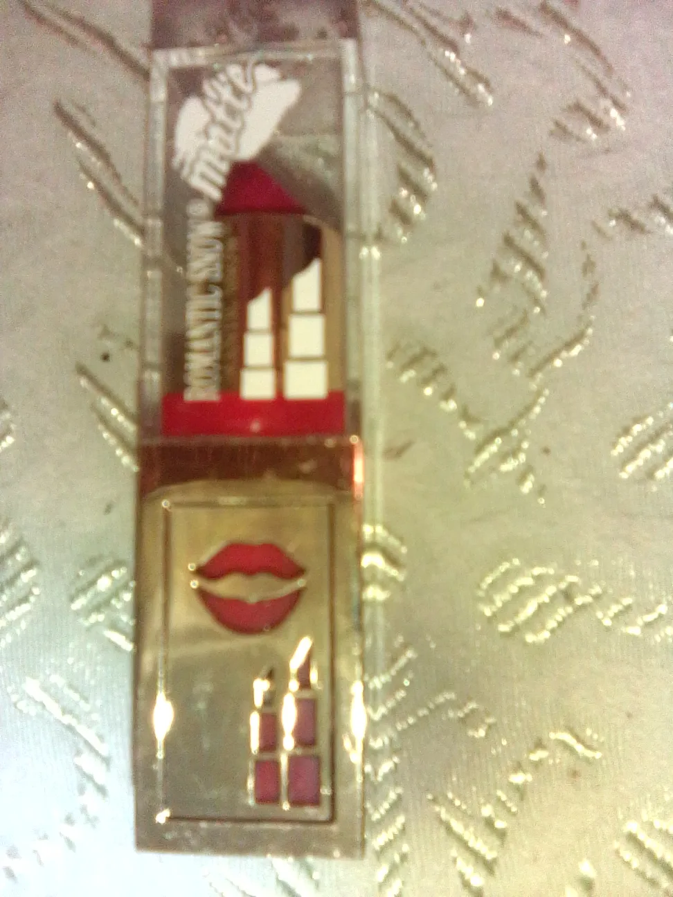 Romantic Snow Rouge Volupté Shine Lipstick thumbnail
