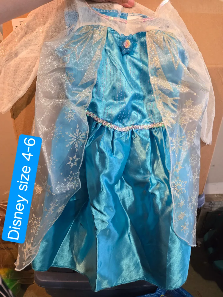Disney Frozen Elsa Dress, Size 4-6 image indicator(2)