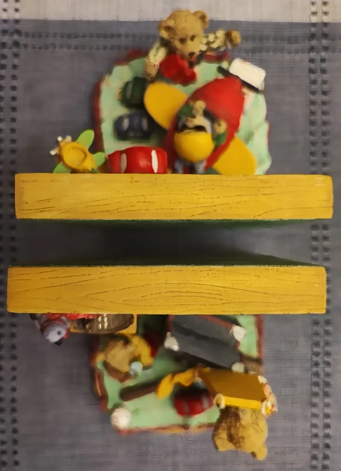 Resin Teddy Bear Bookends image indicator(2)